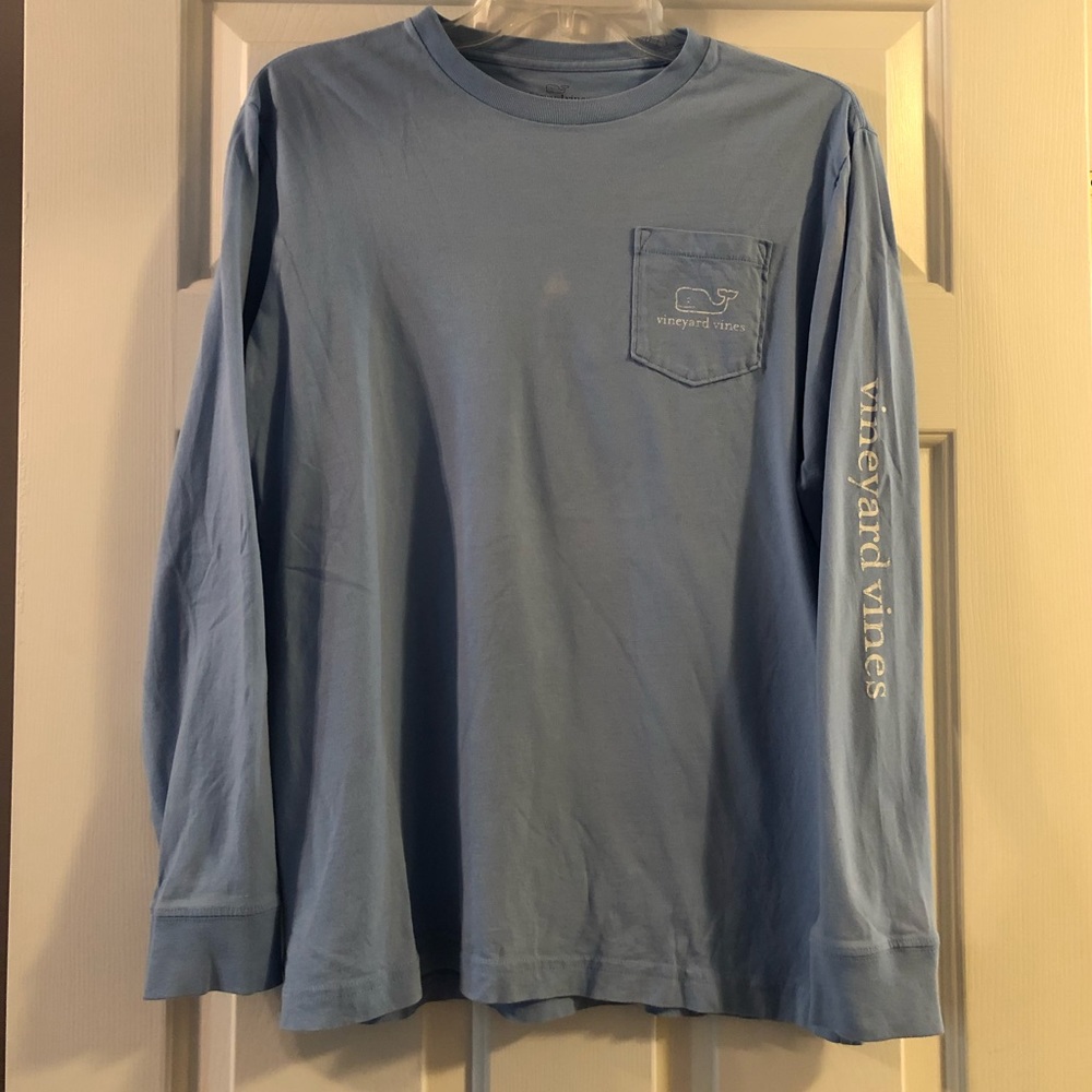 Vineyard Vines pocket T-shirt